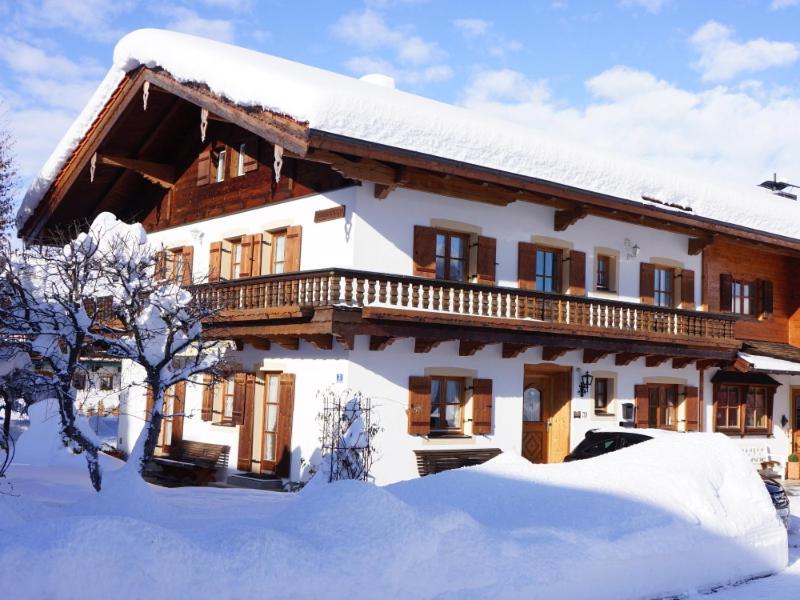 Gaestehaus Gschwendtner - Chiemgau Karte Inzell Bagian luar foto